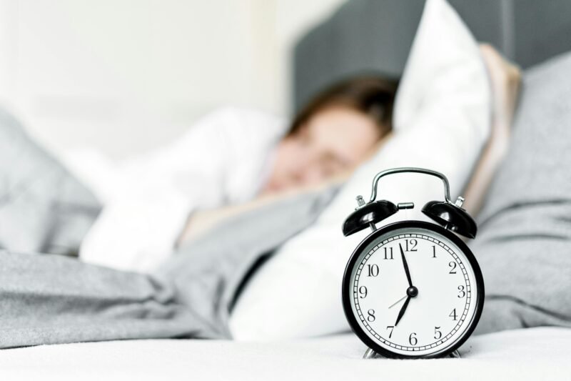 The Morning Reset: 9 Science-Backed Steps to Instant Alertness