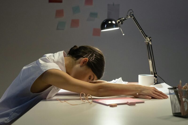 Why Tiredness Lingers Despite Sleeping Well